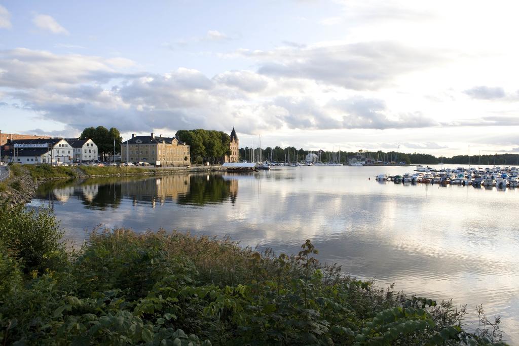 Hotell Bla Blom Gustavsberg Екстериор снимка