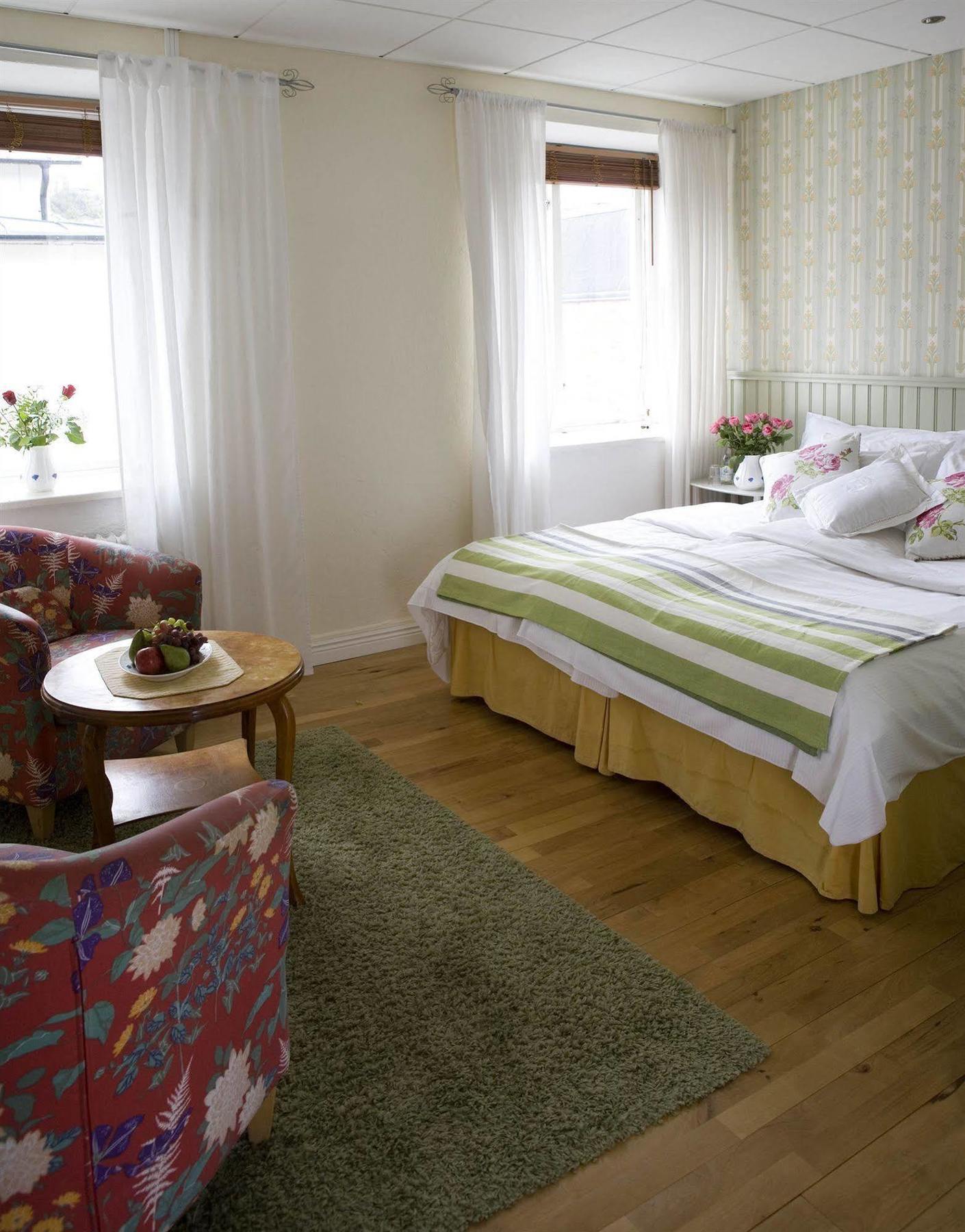 Hotell Bla Blom Gustavsberg Екстериор снимка
