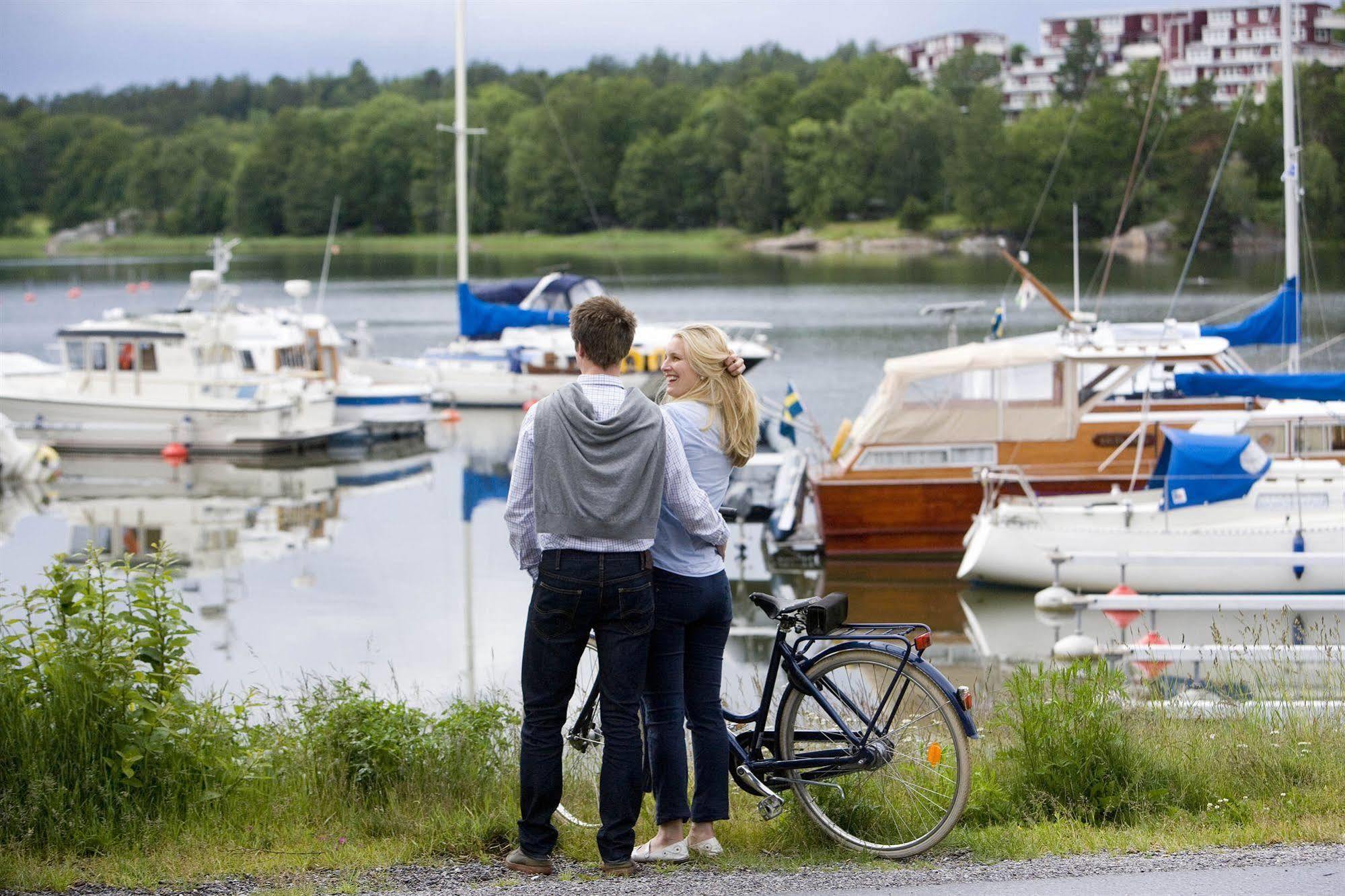 Hotell Bla Blom Gustavsberg Екстериор снимка